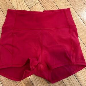 Cute red shorts lululemon